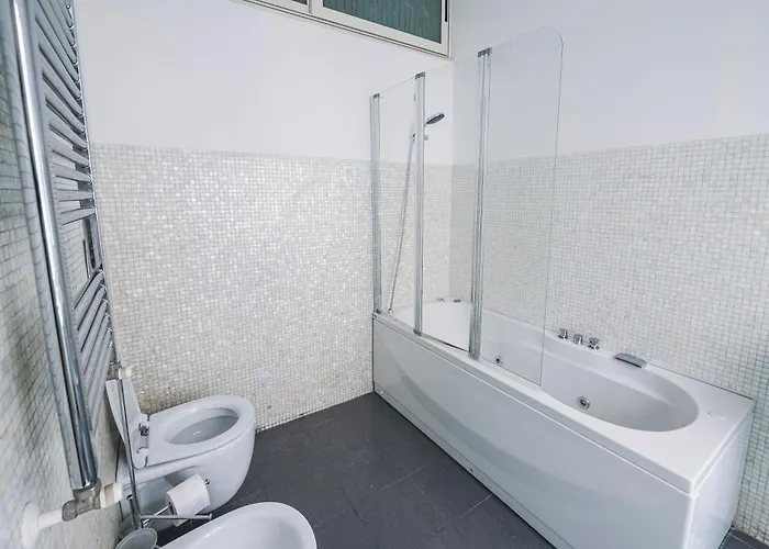 בית הארחה Habitat 42 רומא